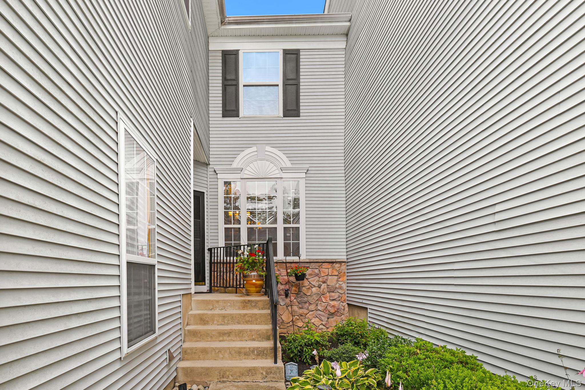 271 Woodlands Drive