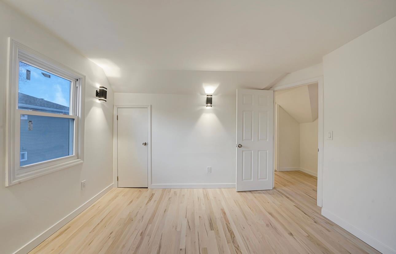 53 E Valley Stream Boulevard, Valley Stream, New York image 16