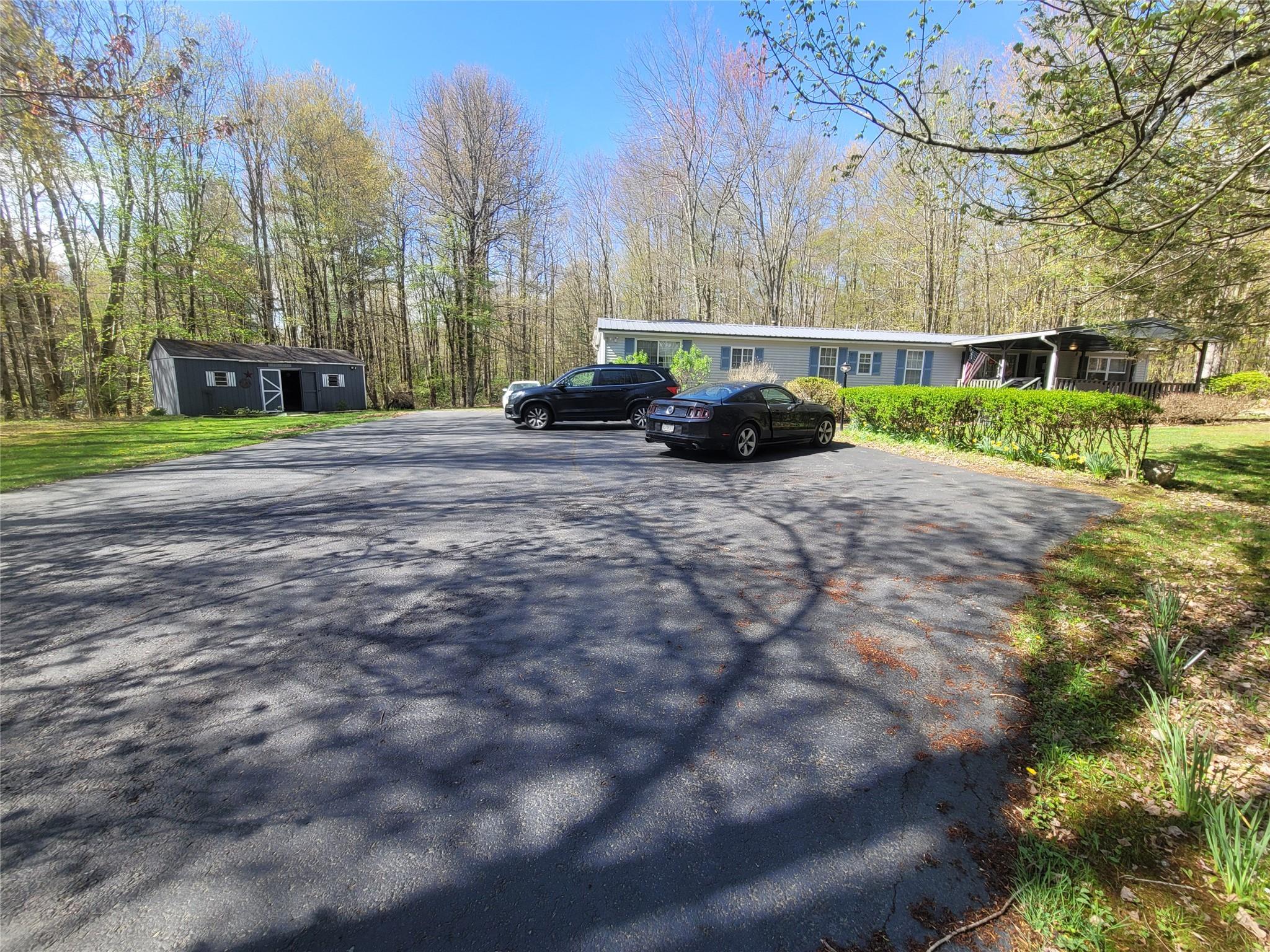 702 Budd Road, Woodbourne, New York image 2