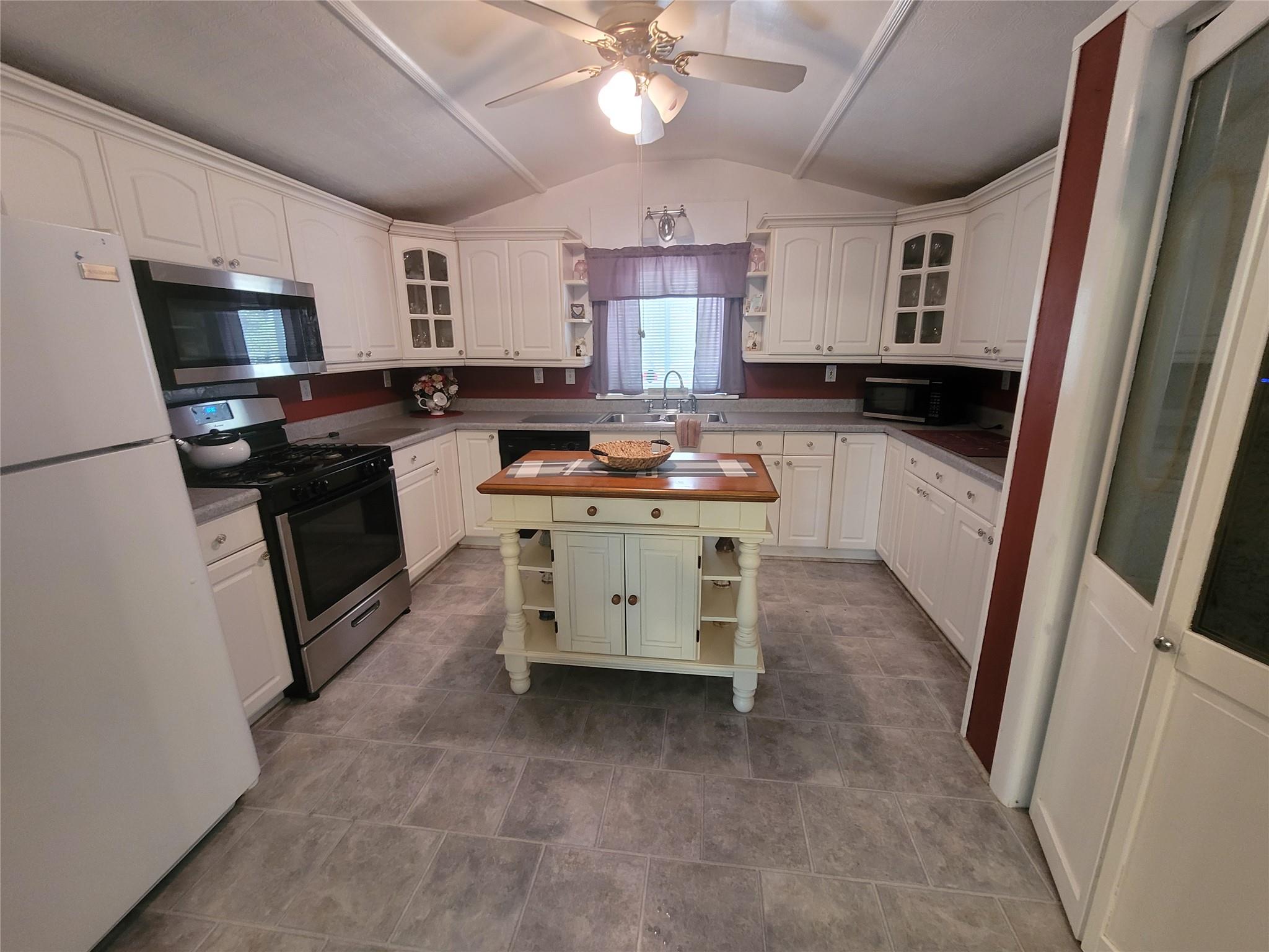 702 Budd Road, Woodbourne, New York image 4