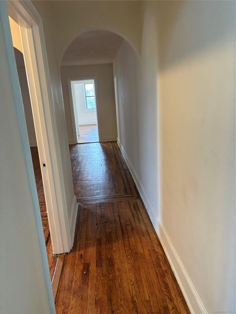 Apartment For Rent - 30 Locust Hill Avenue #4K<br/> Westchester County, Yonkers, NY 10701