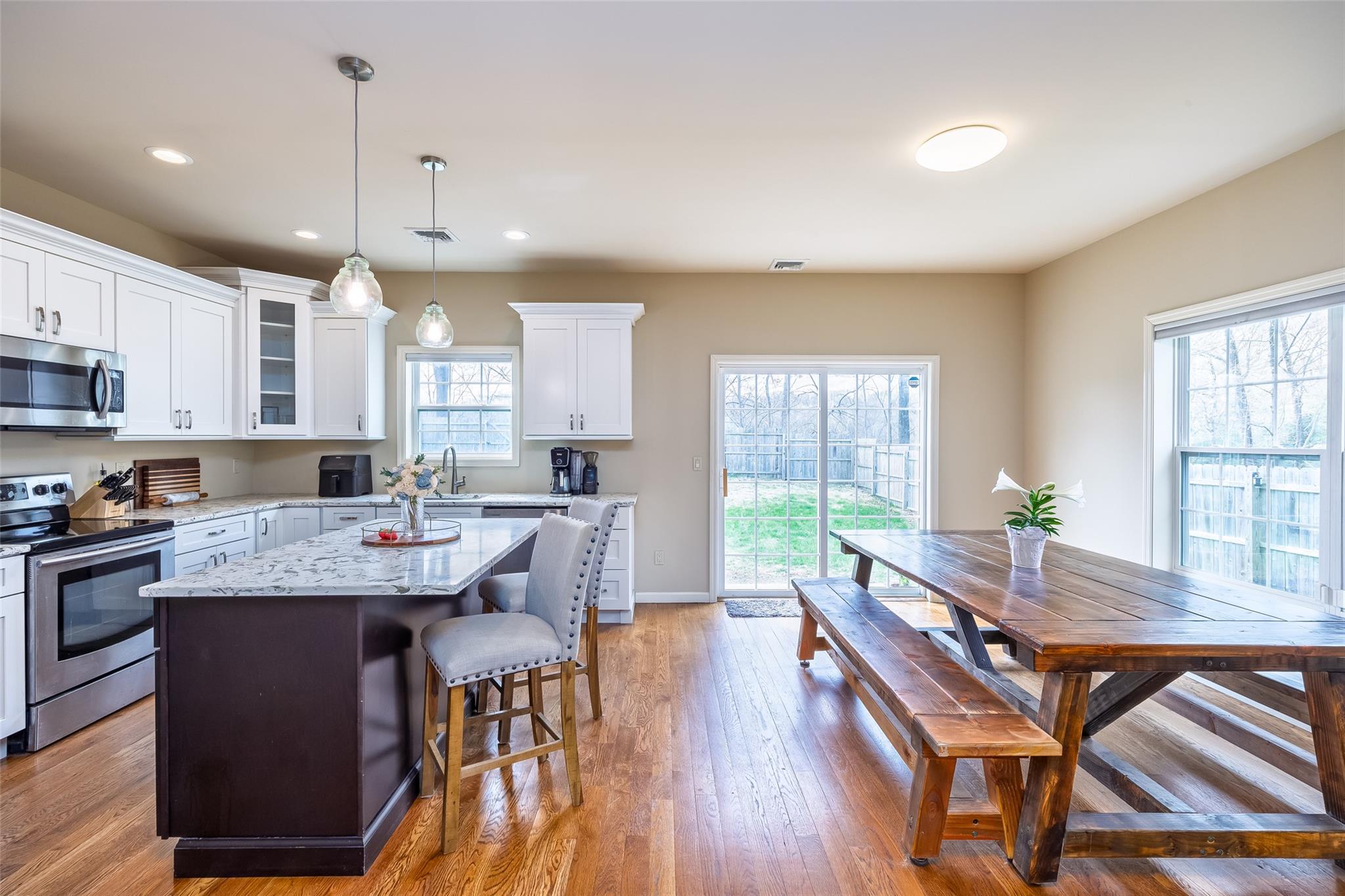 246 N Country Road, Port Jefferson, New York image 10