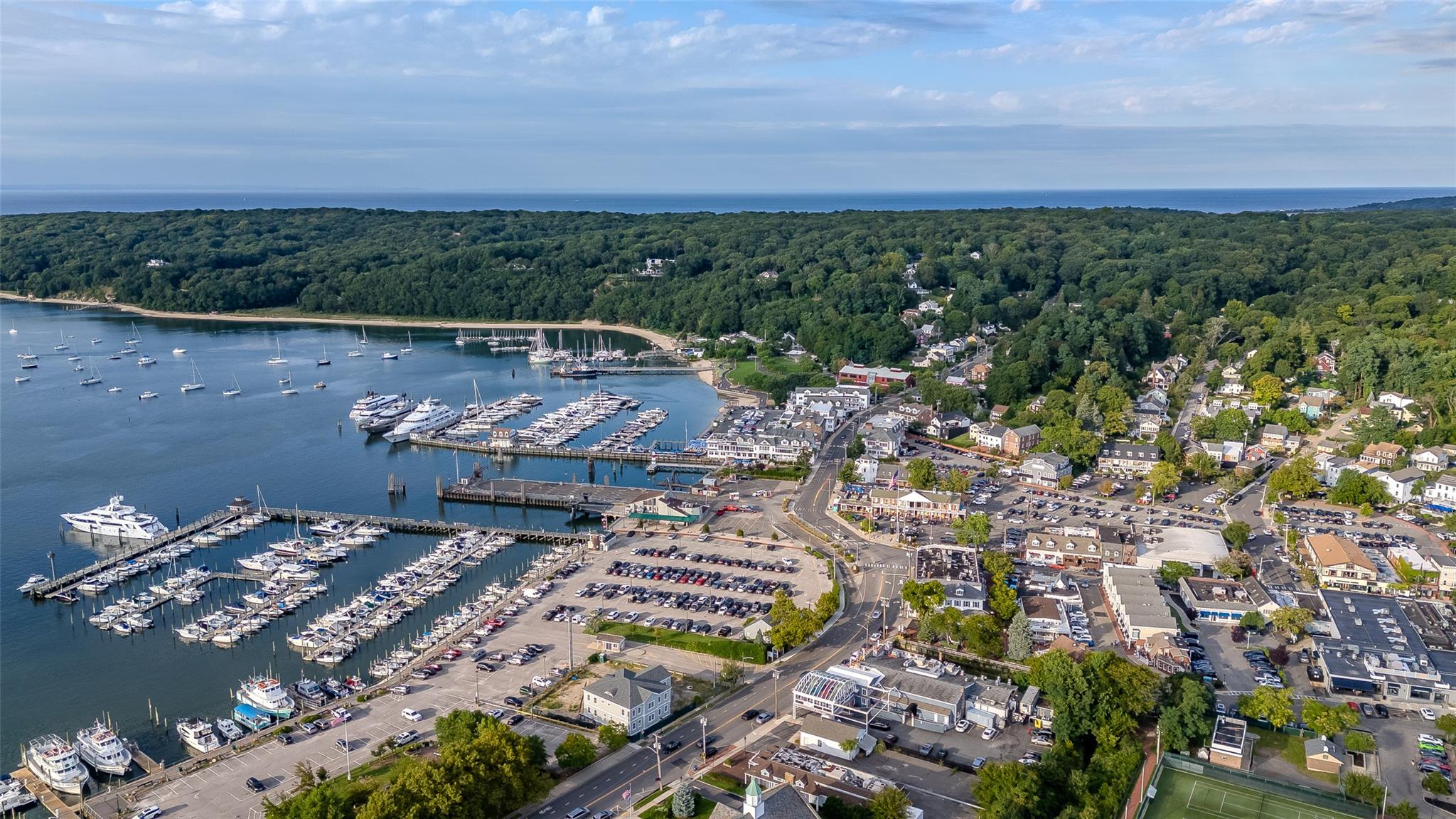 246 N Country Road, Port Jefferson, New York image 38