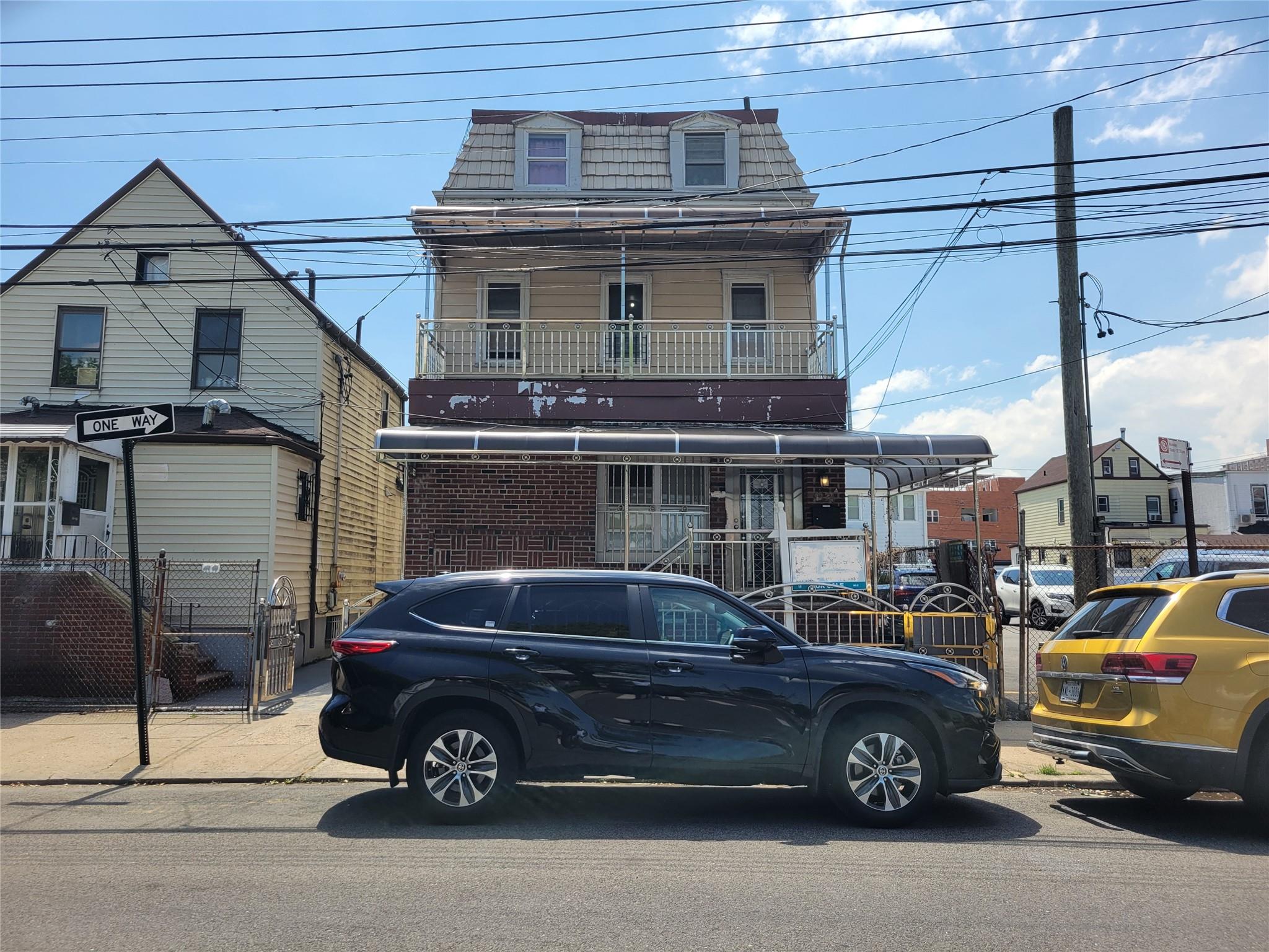 Property for Sale at Burling Street, Flushing, Queens, NY - Bedrooms: 7 
Bathrooms: 5  - $1,500,000
