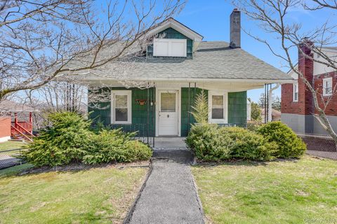 Homes For Sale - 45 Orchard Street<br/> Marlboro, NY 12542