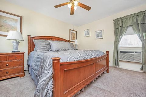 10 Leanore Drive Farmingdale NY 11735