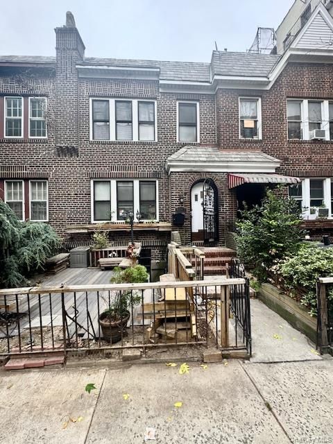 45-47 43 Street Sunnyside NY 11104