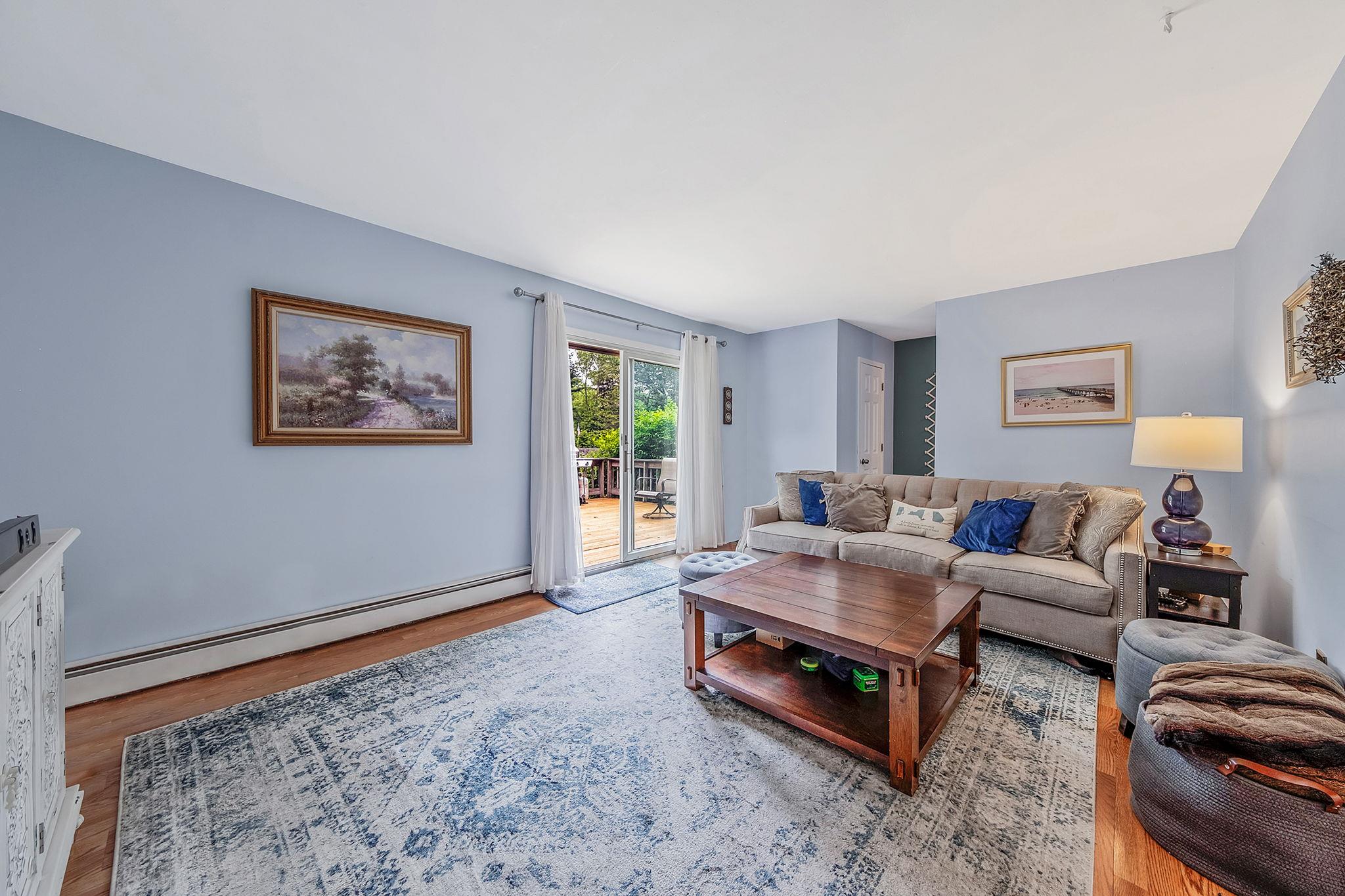 6 Washington Avenue, Miller Place, New York image 27