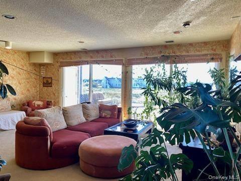 23 Fort Pond Road 13