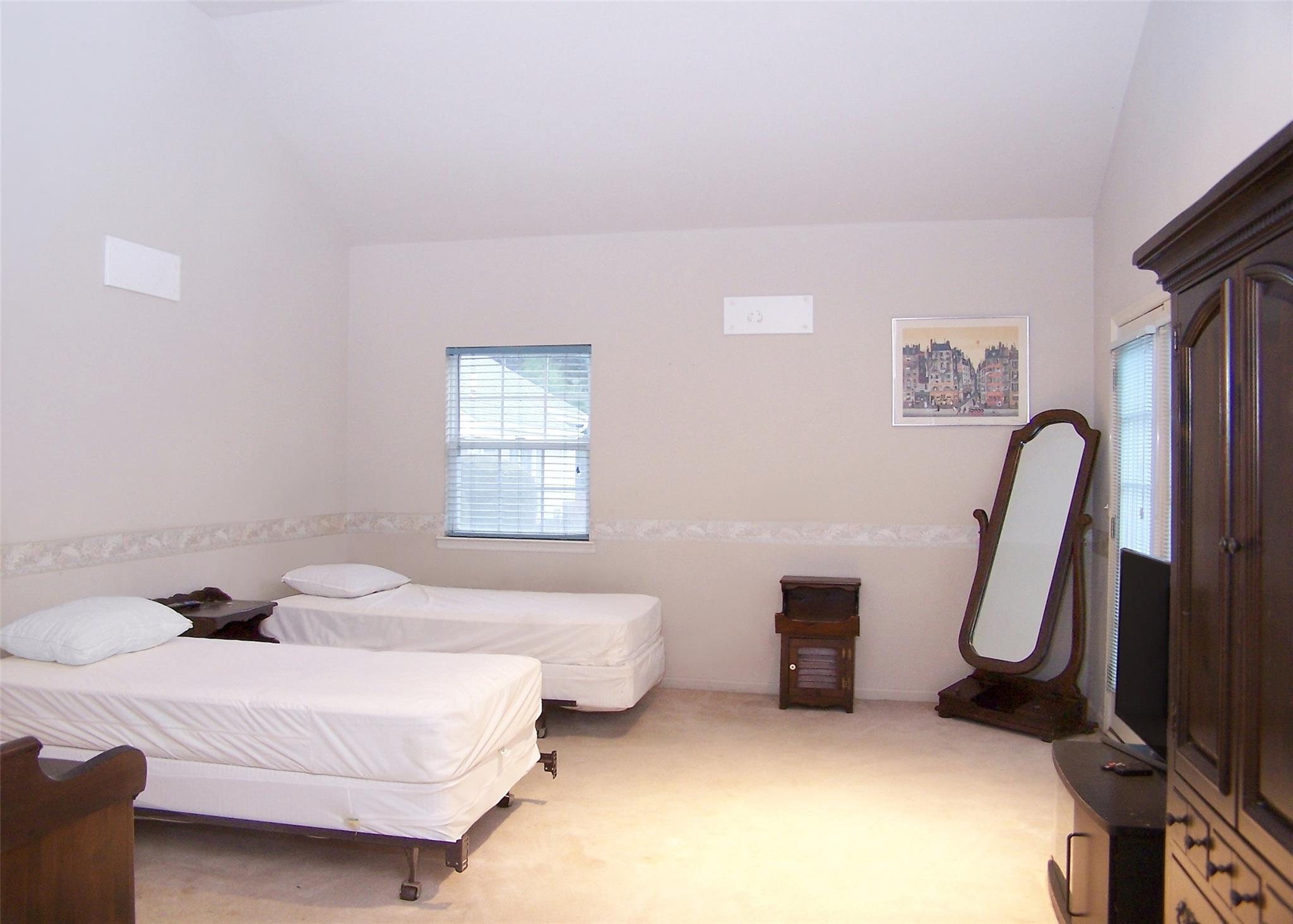 497 Oak Bluff Court, Moriches, New York image 11