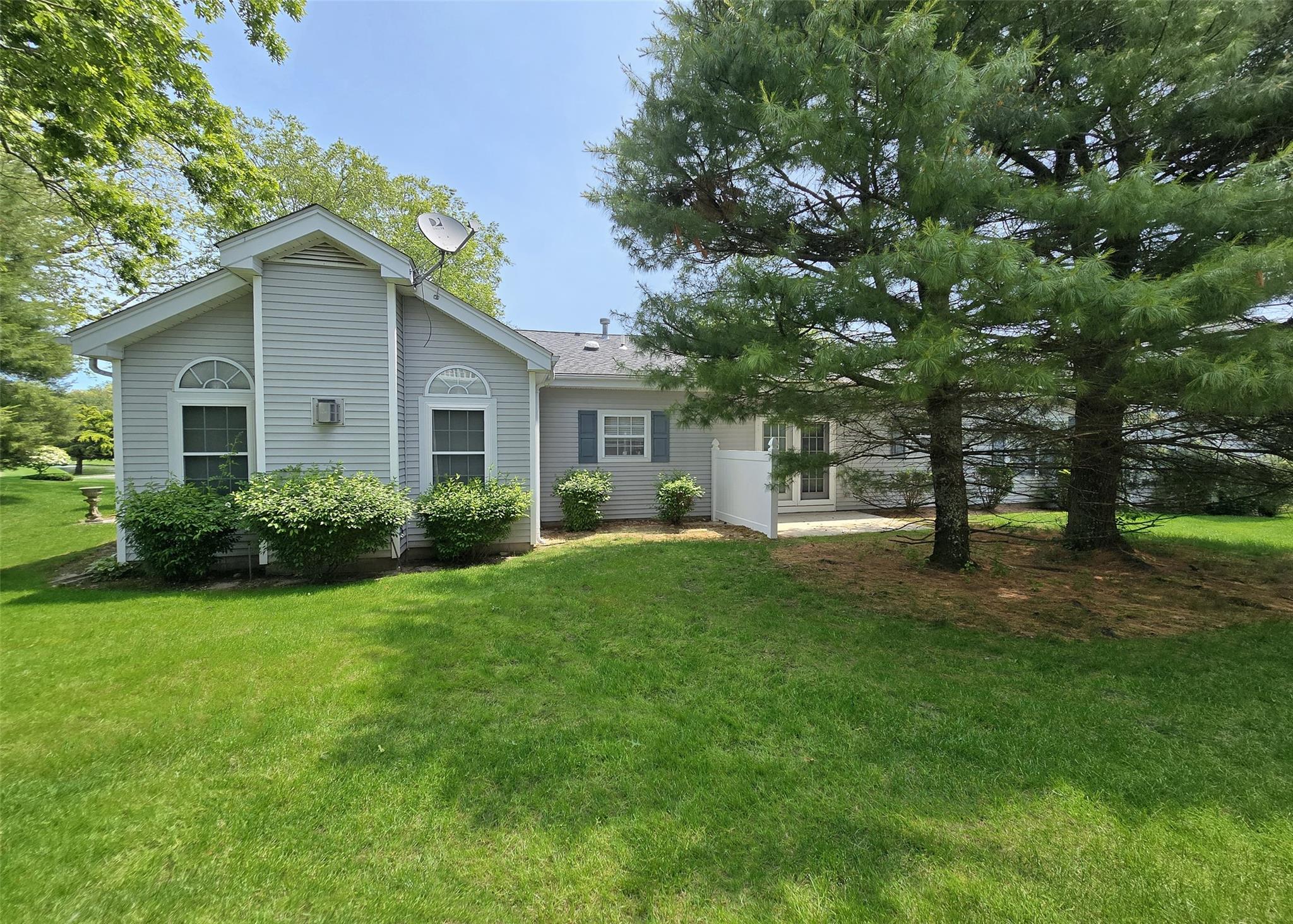 497 Oak Bluff Court, Moriches, New York image 19