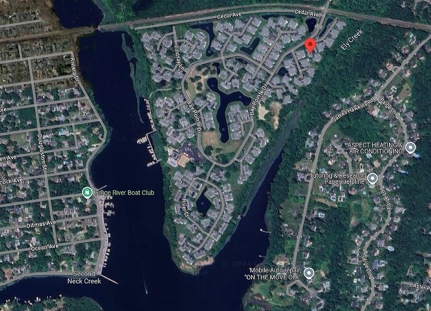 497 Oak Bluff Court, Moriches, New York image 31