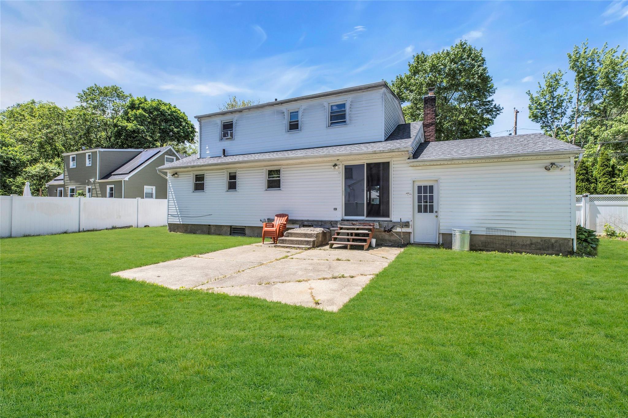 4 Lowell Avenue, Greenlawn, New York image 22