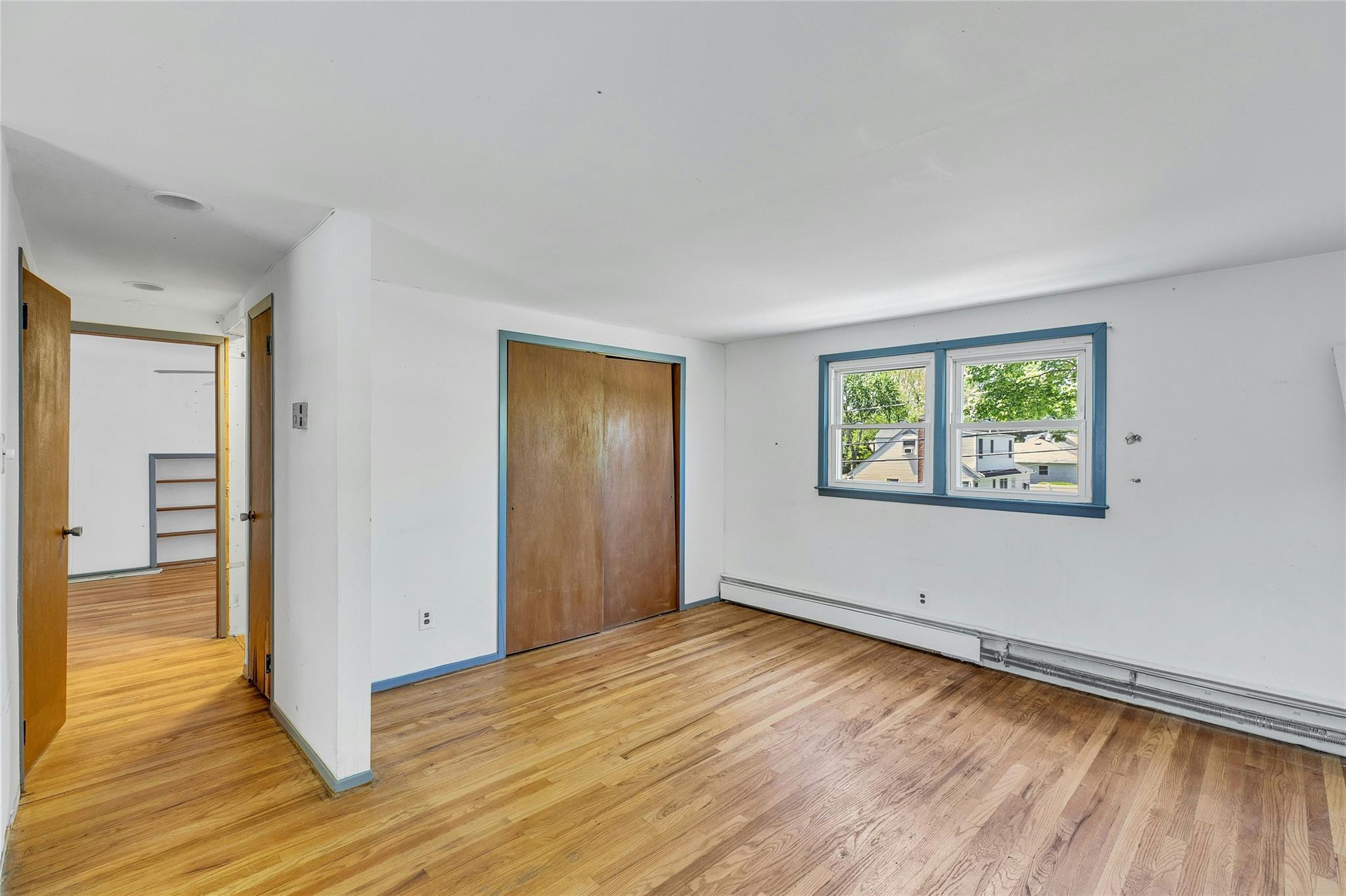 4 Lowell Avenue, Greenlawn, New York image 18