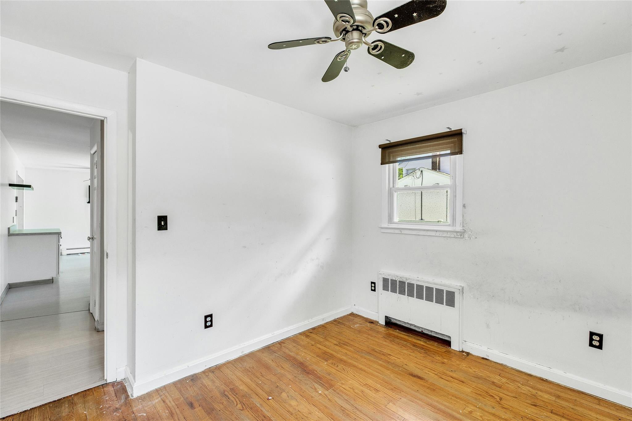 4 Lowell Avenue, Greenlawn, New York image 12