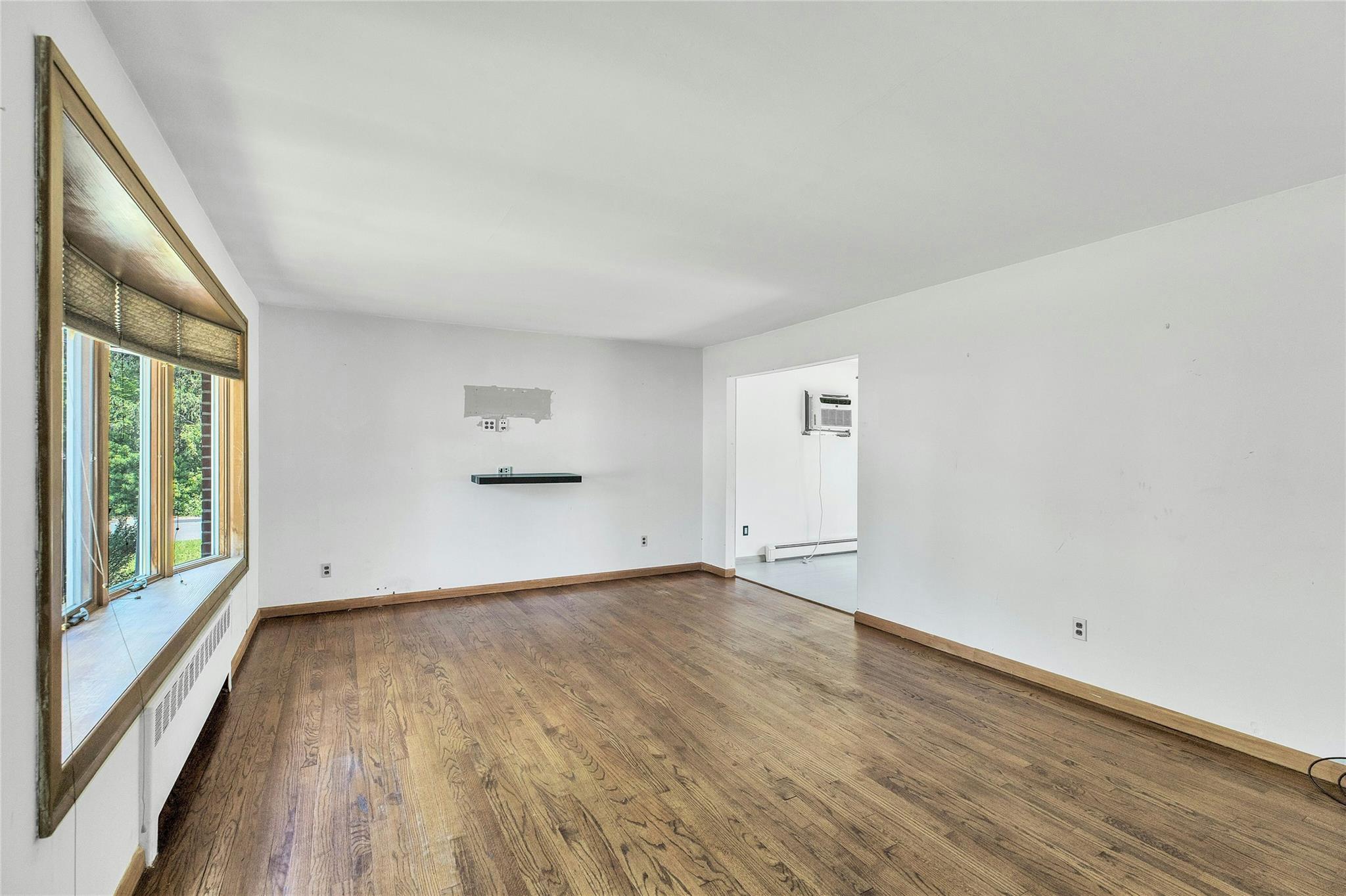 4 Lowell Avenue, Greenlawn, New York image 5