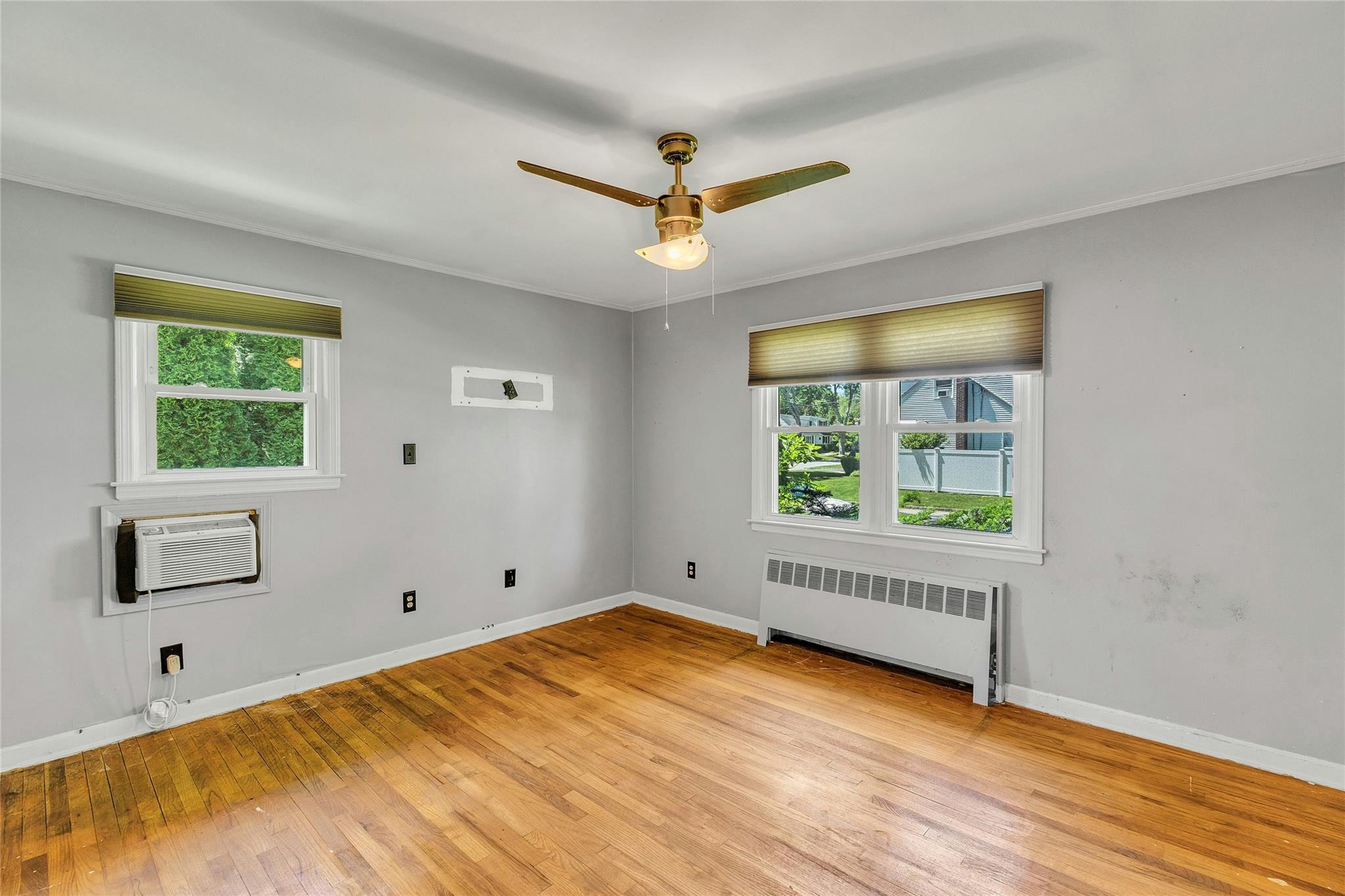 4 Lowell Avenue, Greenlawn, New York image 14