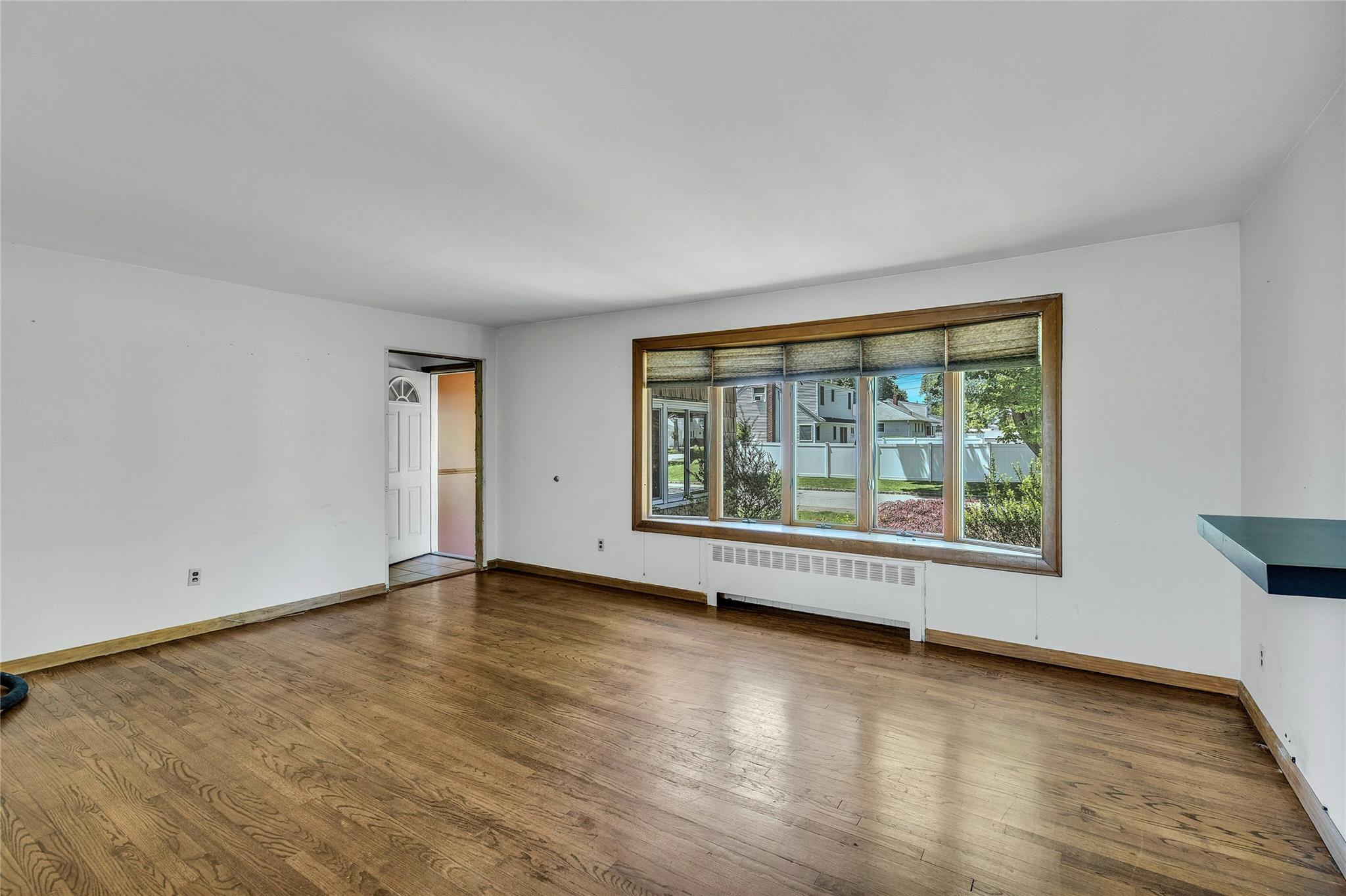4 Lowell Avenue, Greenlawn, New York image 6