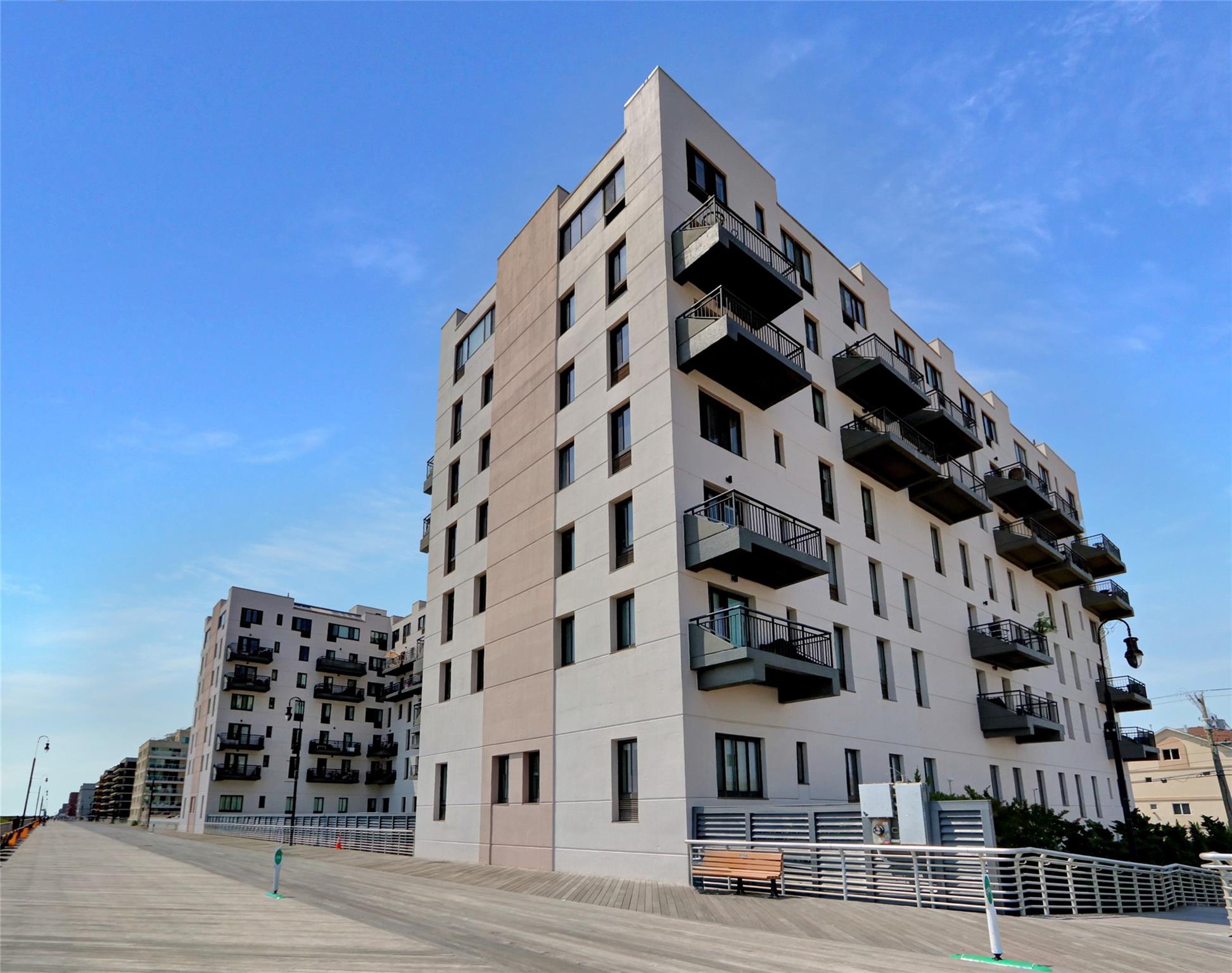 Long Beach, New York 11561, United States, 1 Bedroom Bedrooms, ,2 BathroomsBathrooms,Residential,Active,142485