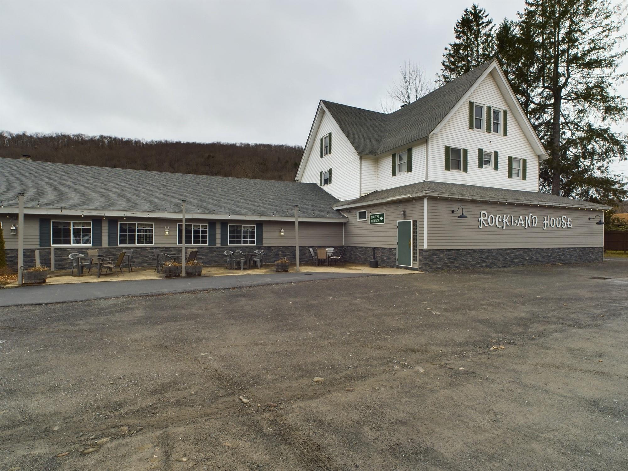 153 Rockland Road