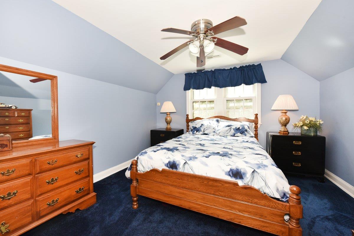 174 Nassau Boulevard, Garden City, New York image 29