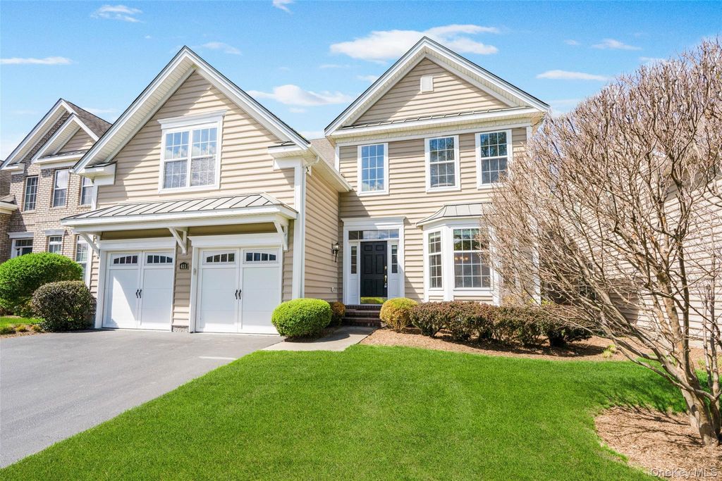 Photo of 411 Vassar Place, Fishkill, NY 12524 (MLS # 987765)