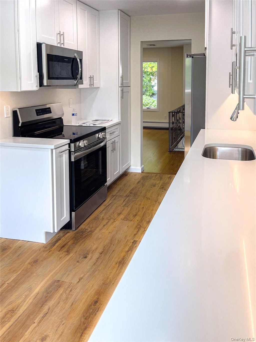 Photo of 22 Brian Drive, East Islip, NY 11730 (MLS # 980472)