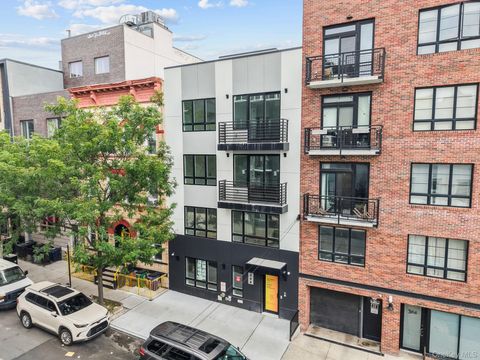 366 Harman Street 1F Brooklyn NY 11237