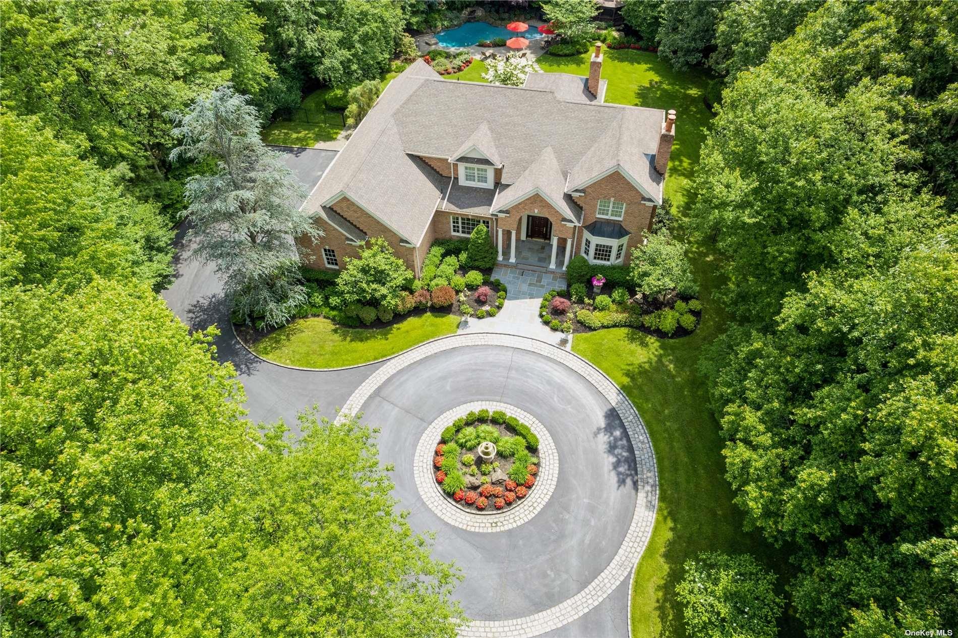 5 Peacock Lane