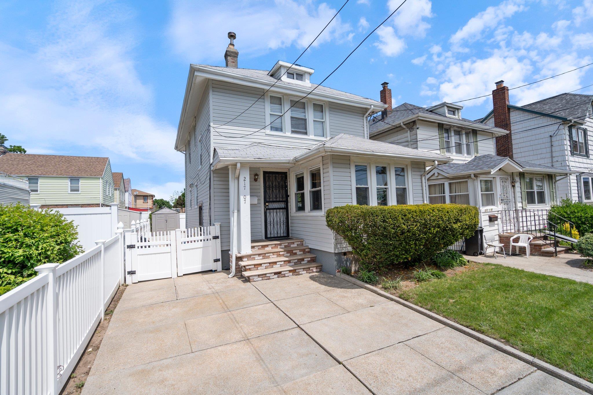 217-07 131st Avenue, Springfield Gardens, New York image 2