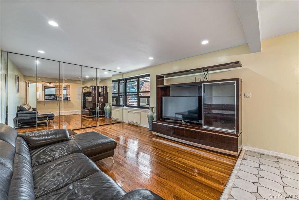 Photo of 213-08 73rd Avenue #4J, Bayside, NY 11364 (MLS # 1023630)