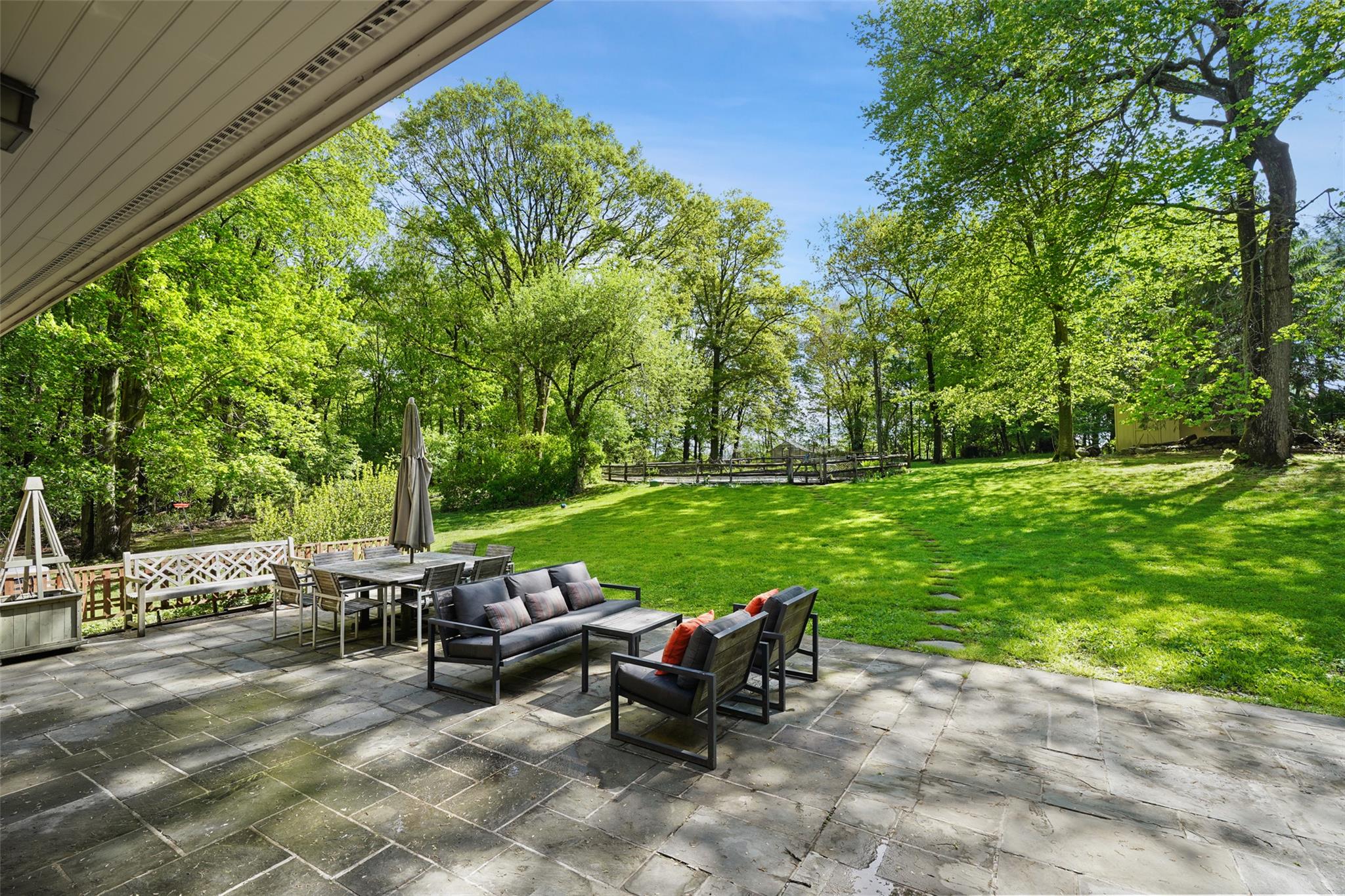 25 Moseman Avenue, Katonah, New York image 25
