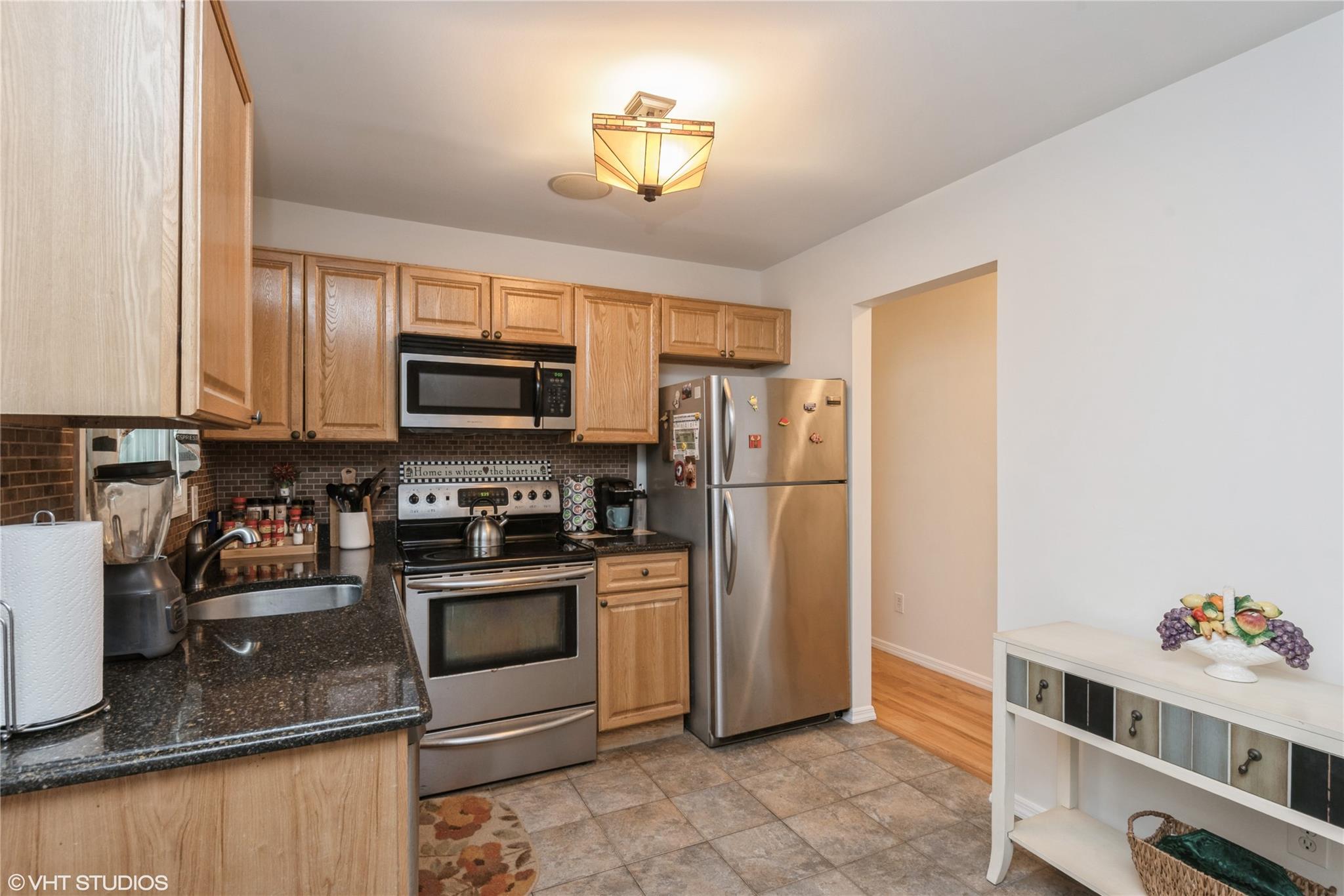32 Seusing Boulevard