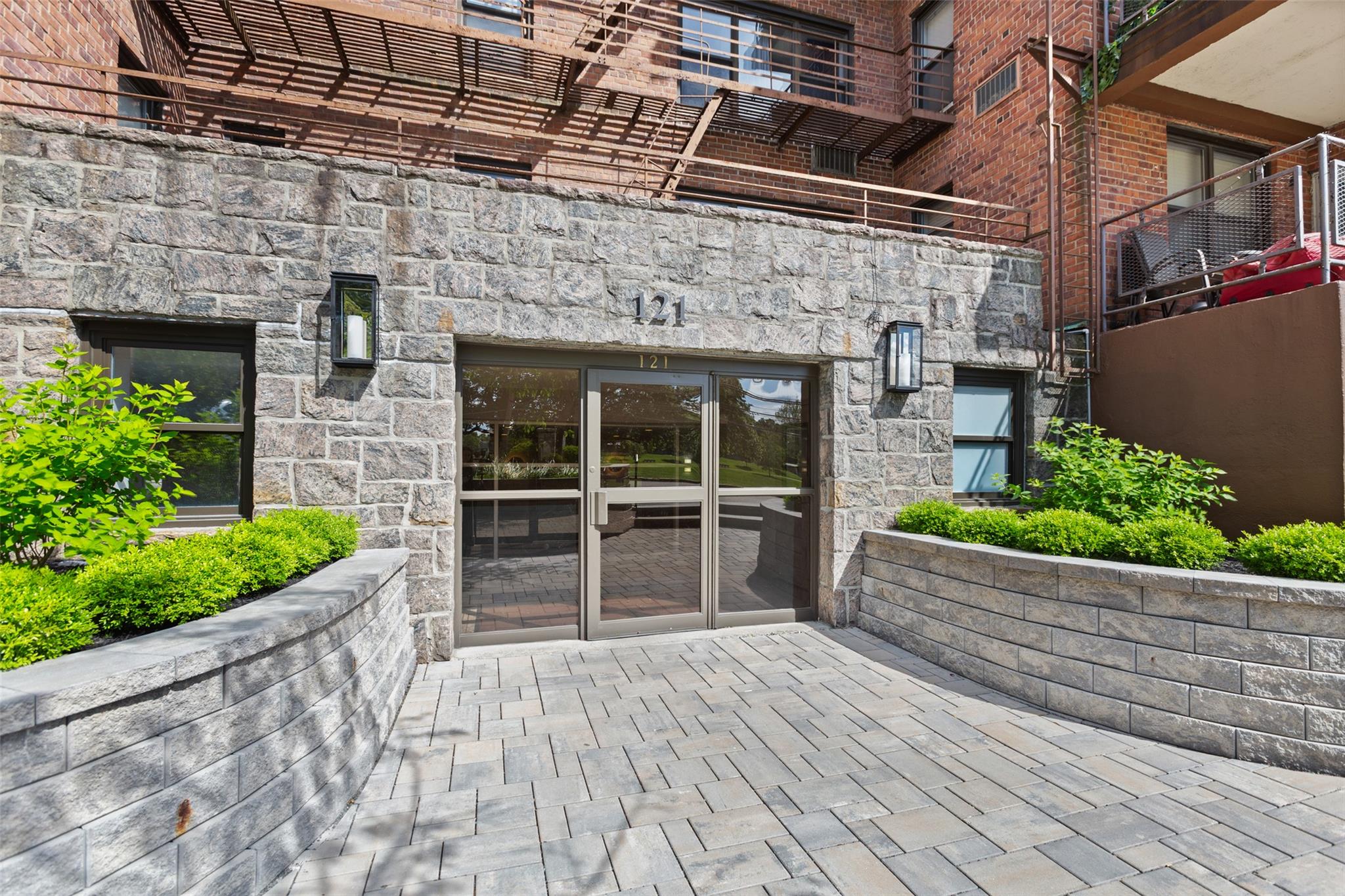 121 S Highland Avenue #4B, Ossining, New York image 1