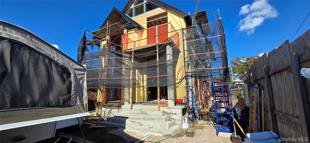 Photo of 9007 156th Avenue, Howard Beach, NY 11414 (MLS # 952747)