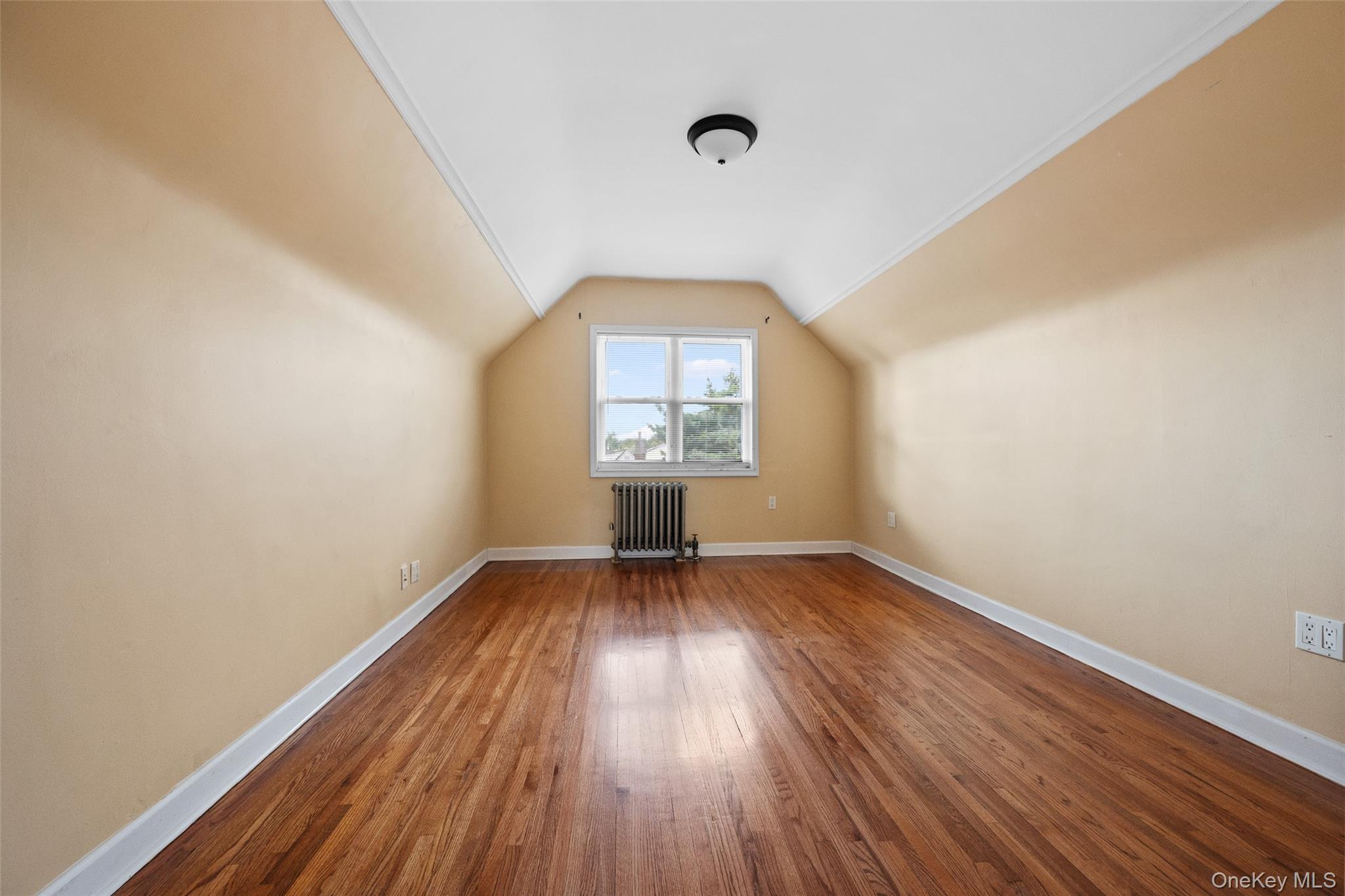 173-16 Fairchild Avenue