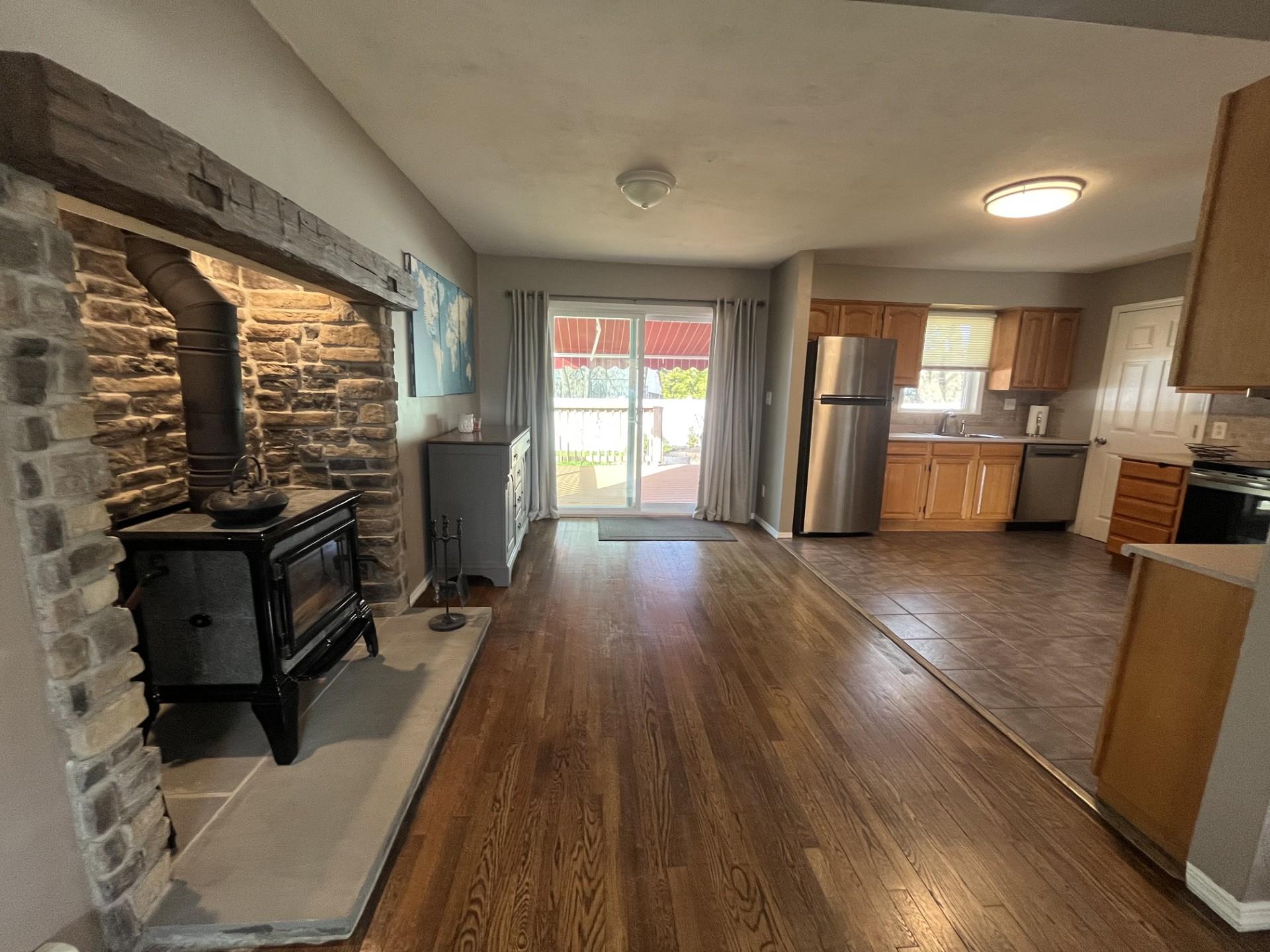 39 Rosella Court, West Babylon, New York image 4