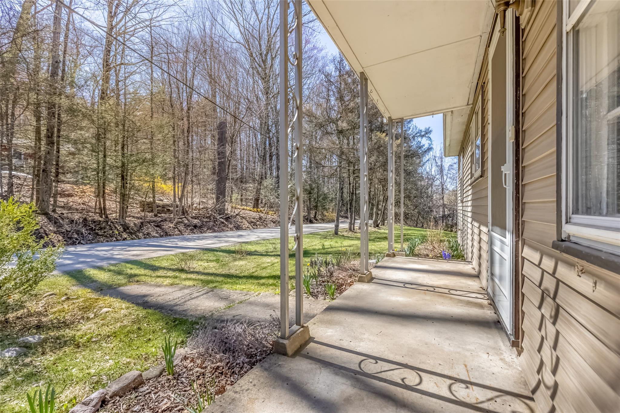 59 Old Minnewaska Trail, Kerhonkson, New York image 6