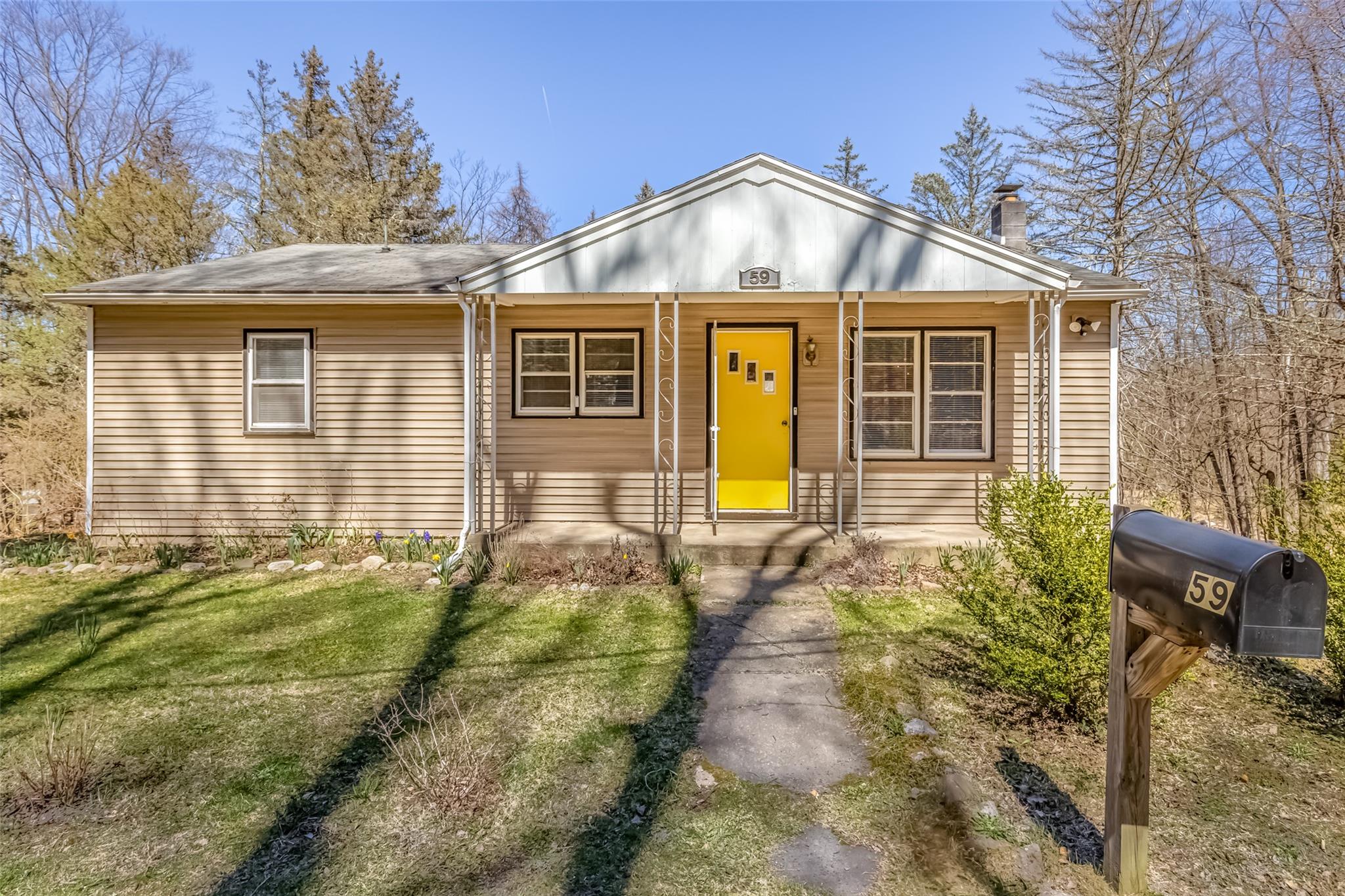 59 Old Minnewaska Trail, Kerhonkson, New York image 1