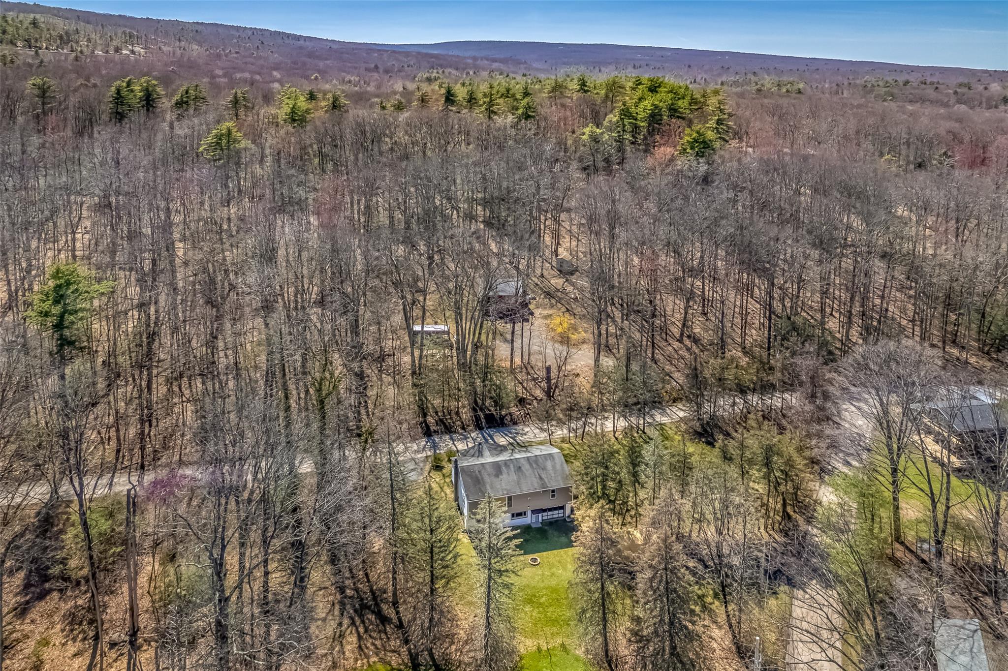 59 Old Minnewaska Trail, Kerhonkson, New York image 24