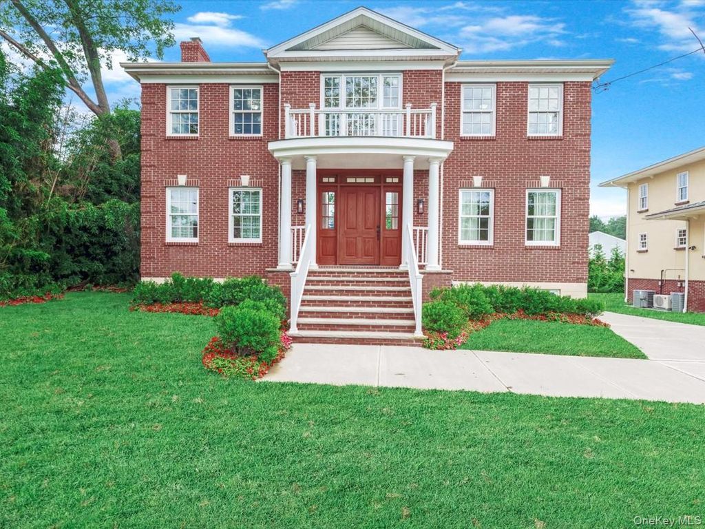 Photo of 233-17 38th Drive, Douglaston, NY 11363 (MLS # 898360)