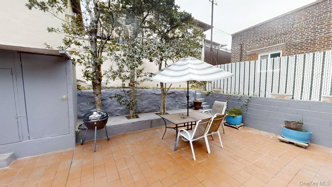 248 Westchester Avenue