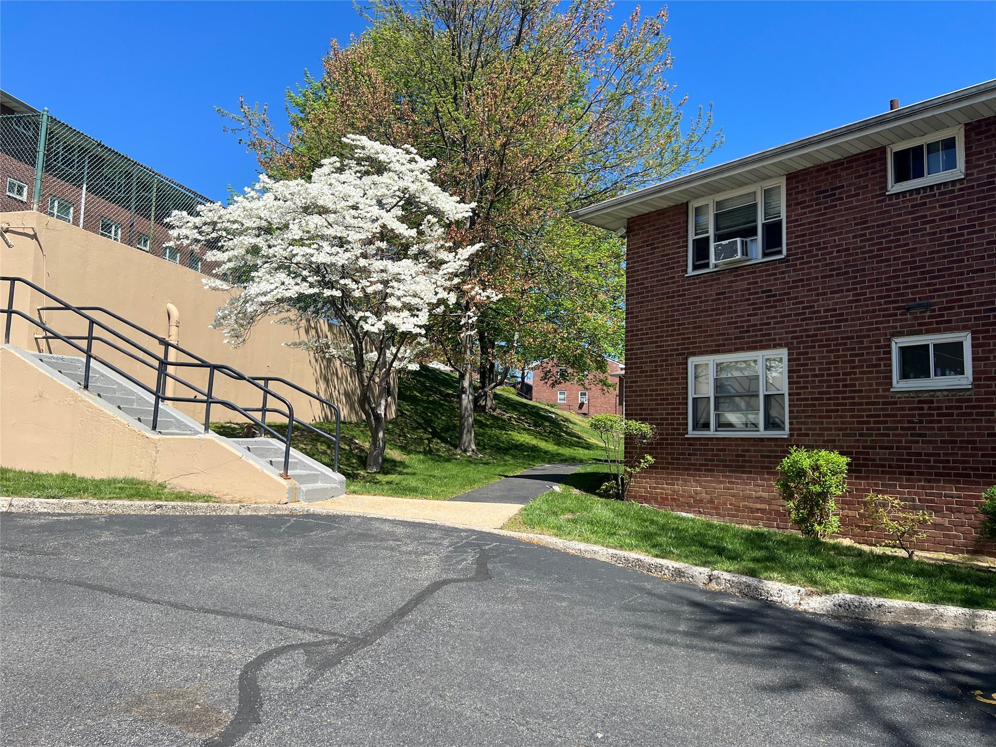 855 Palisade Ave #2E, Yonkers, New York image 21