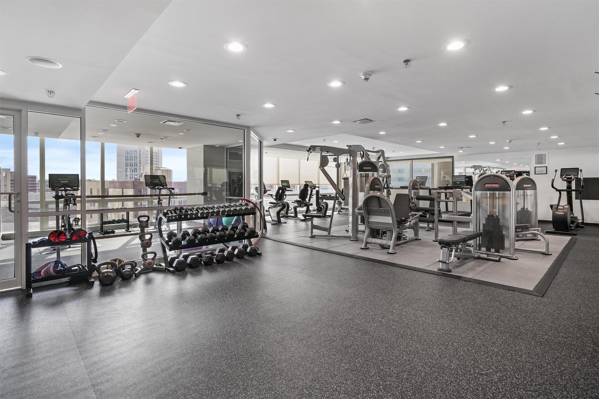 5 Renaissance Square #27G, White Plains, New York image 37