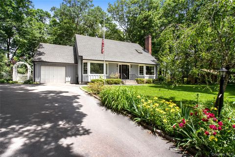 Photo of 44 Legend Lane, Jamesport, NY 11947 (MLS # 981794)