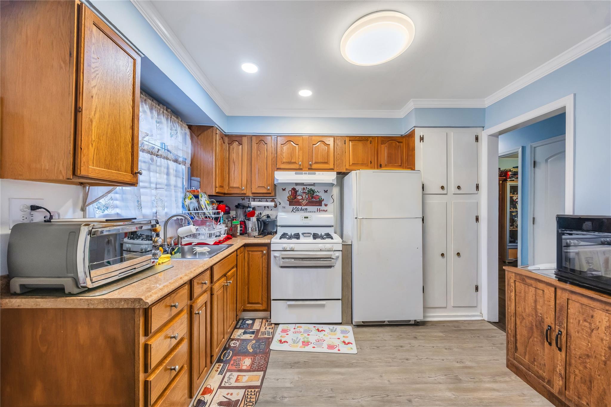 131 Eastwood Boulevard, Centereach, New York image 7