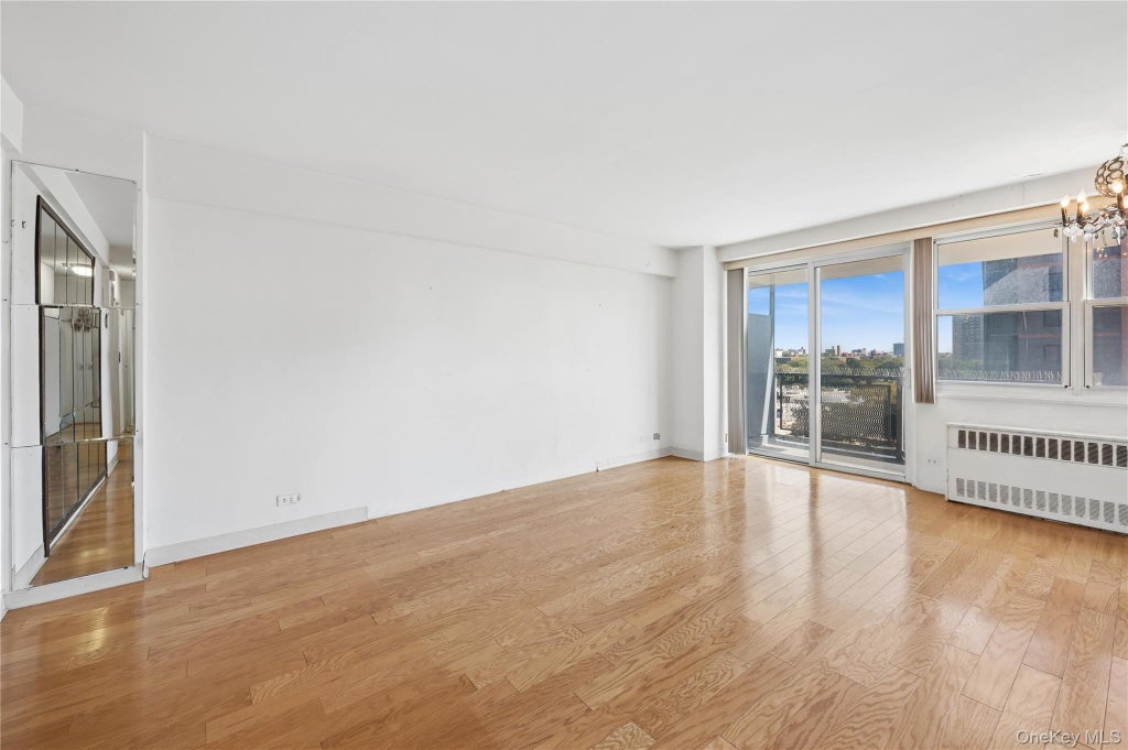 Photo of 880 Boynton Avenue #9A, Bronx, NY 10473 (MLS # 1062705)