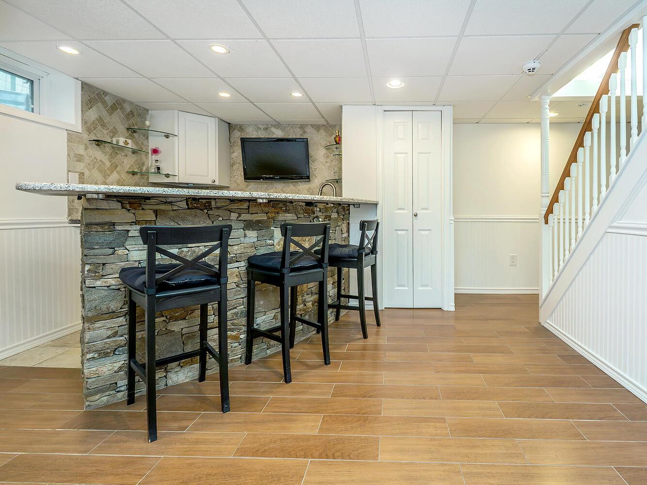 15 Laurel Avenue, Glen Cove, New York image 21