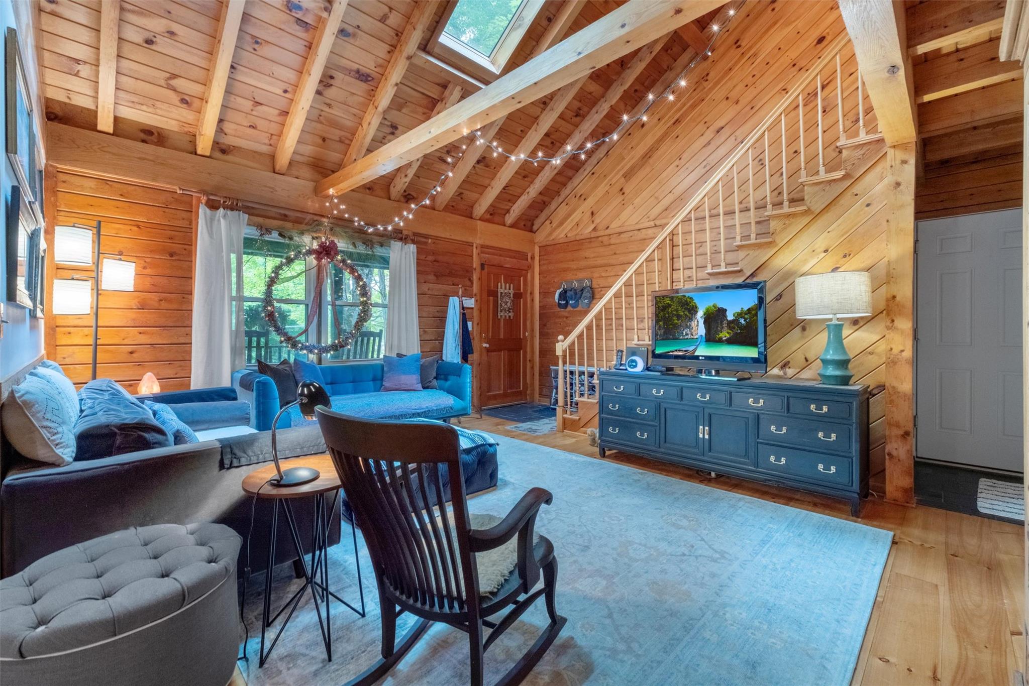 110 Robinson Lane, Wappingers Falls, New York image 8