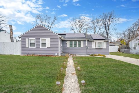 13 Poplar Street, Central Islip, NY 11722 - MLS#: 935012